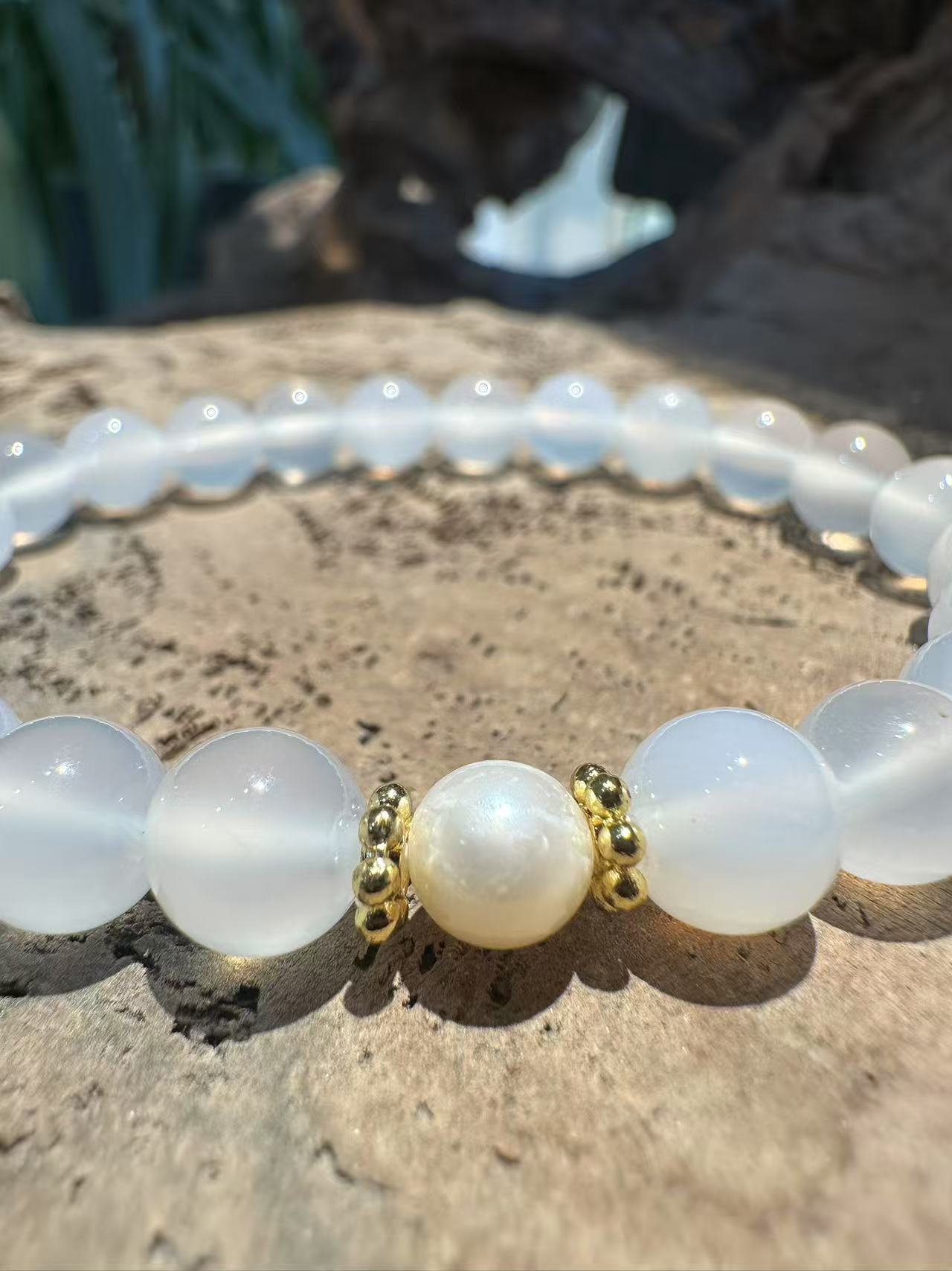 Luminous Natural White Chalcedony and Freshwater Pearl Bracelet