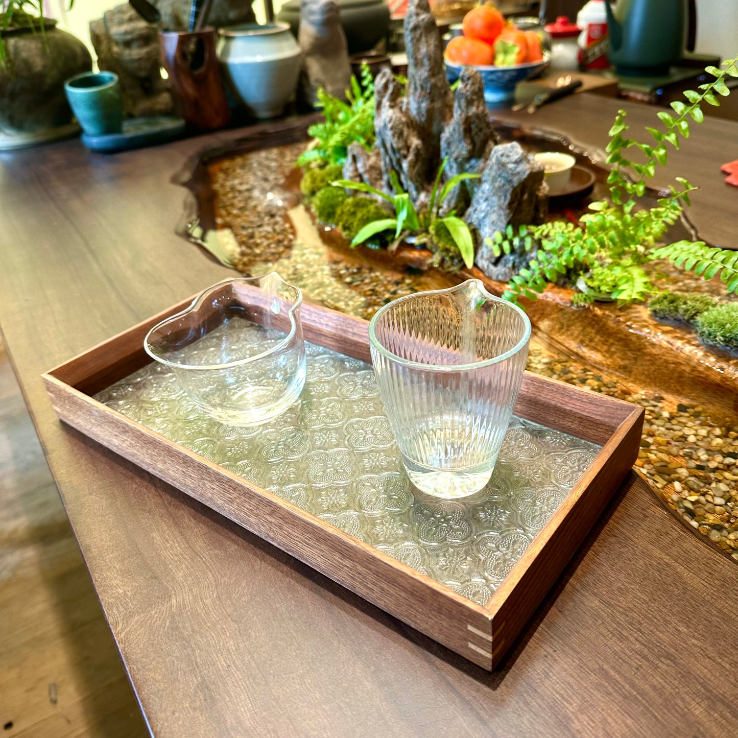 SHUI Classic Chinese Lacquer Tray with Glass Panel