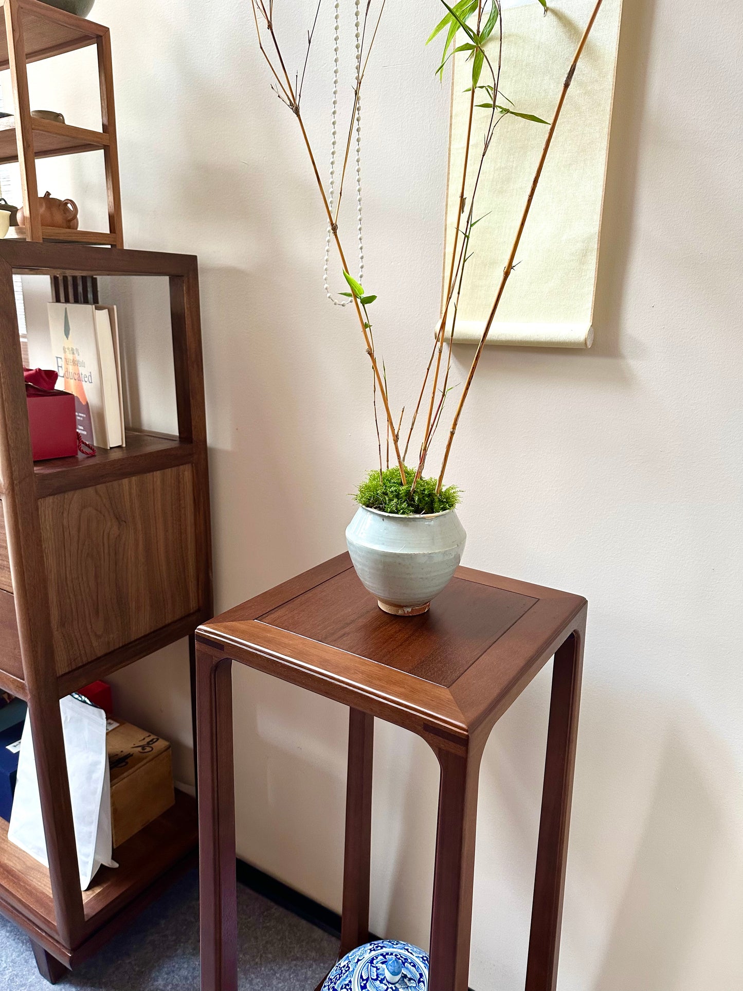 MU Minimalist Solid Wood Plant Stand