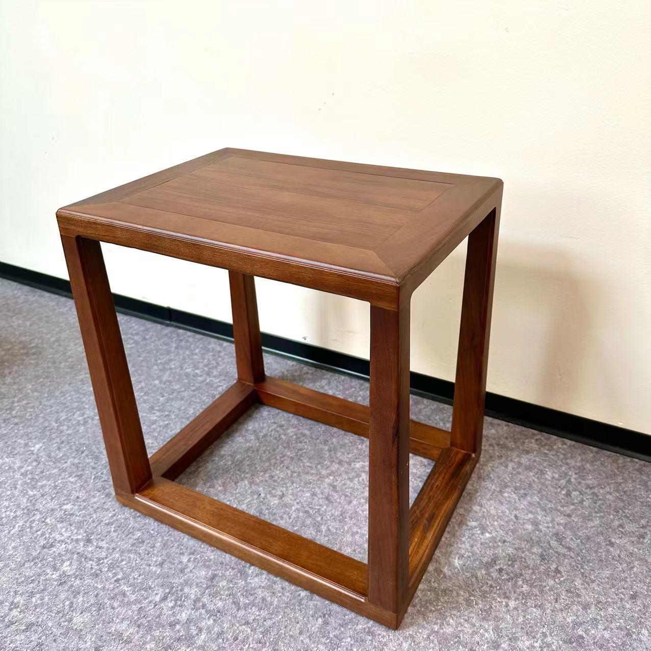 YUN Solid Wood Stool